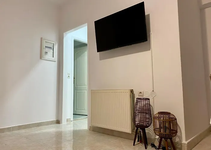 Appartement Elgreco In Center, Rustic & Spacious 