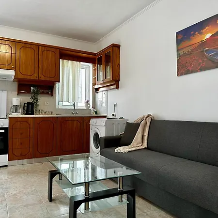 Elgreco In Center, Rustic & Spacious 
